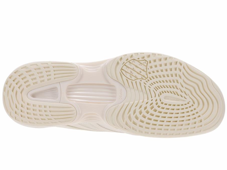 Women Lifestyle | K-Swiss SPEEDTRAC X CORRIDOR Snow White/antique White/antique White