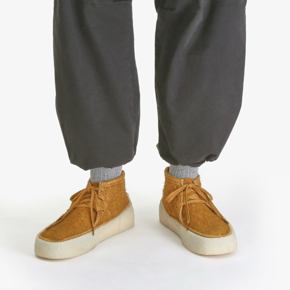 Caravan Light Ochre | Clarks