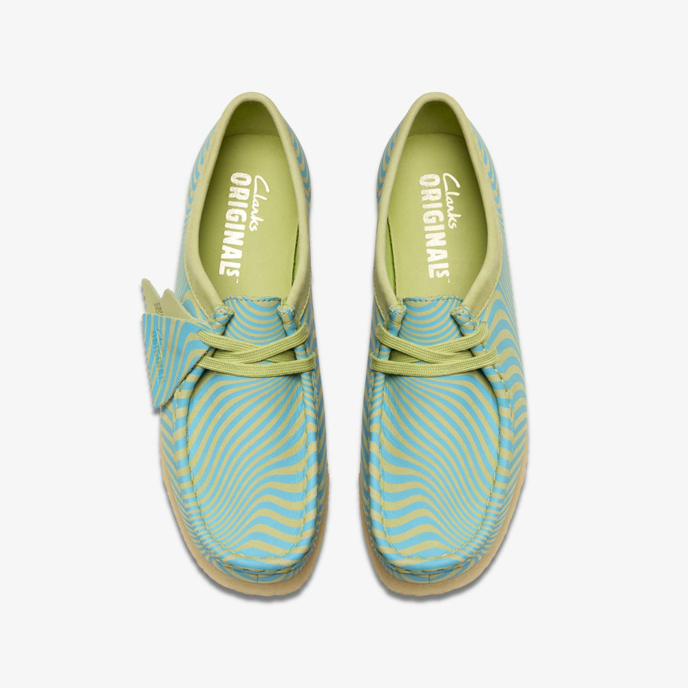 Wallabee Blue/Lime Print | Clarks