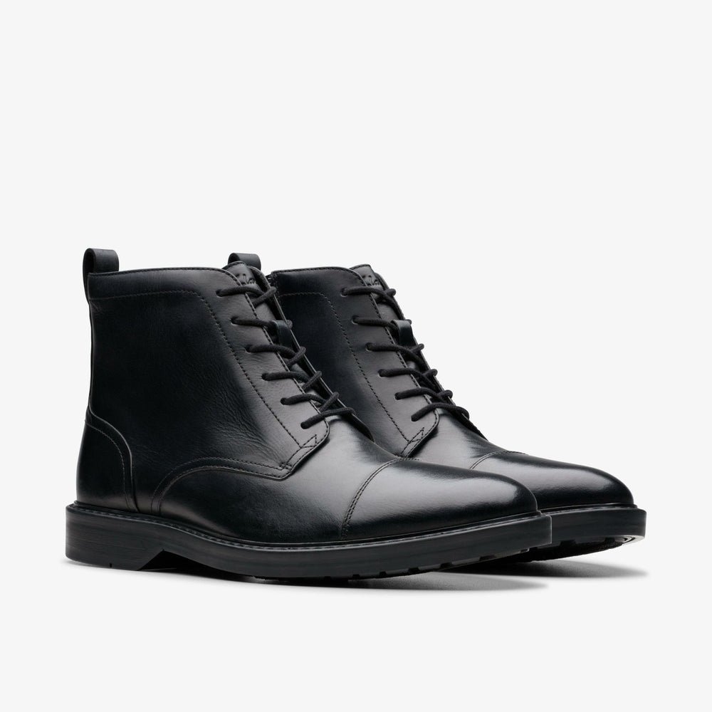 Aldwin Cap Black Leather | Clarks