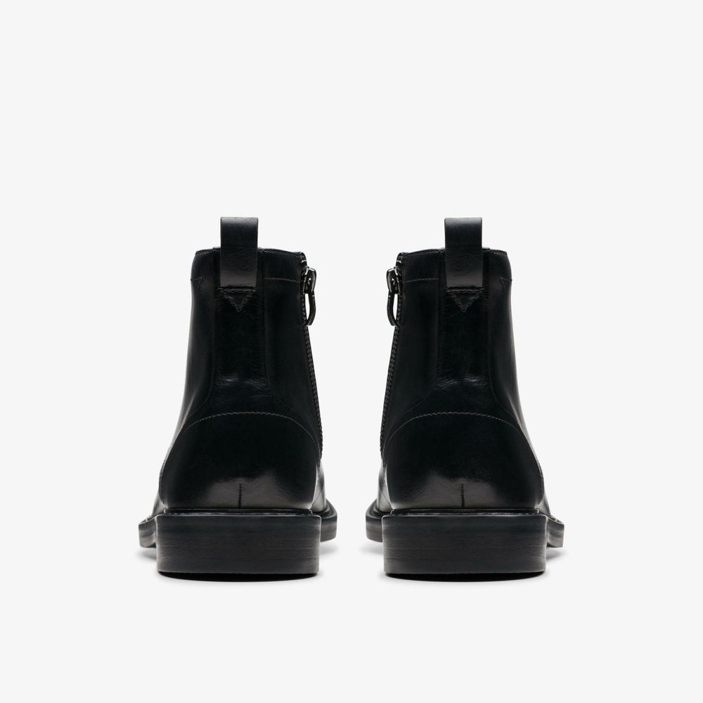 Aldwin Cap Black Leather | Clarks