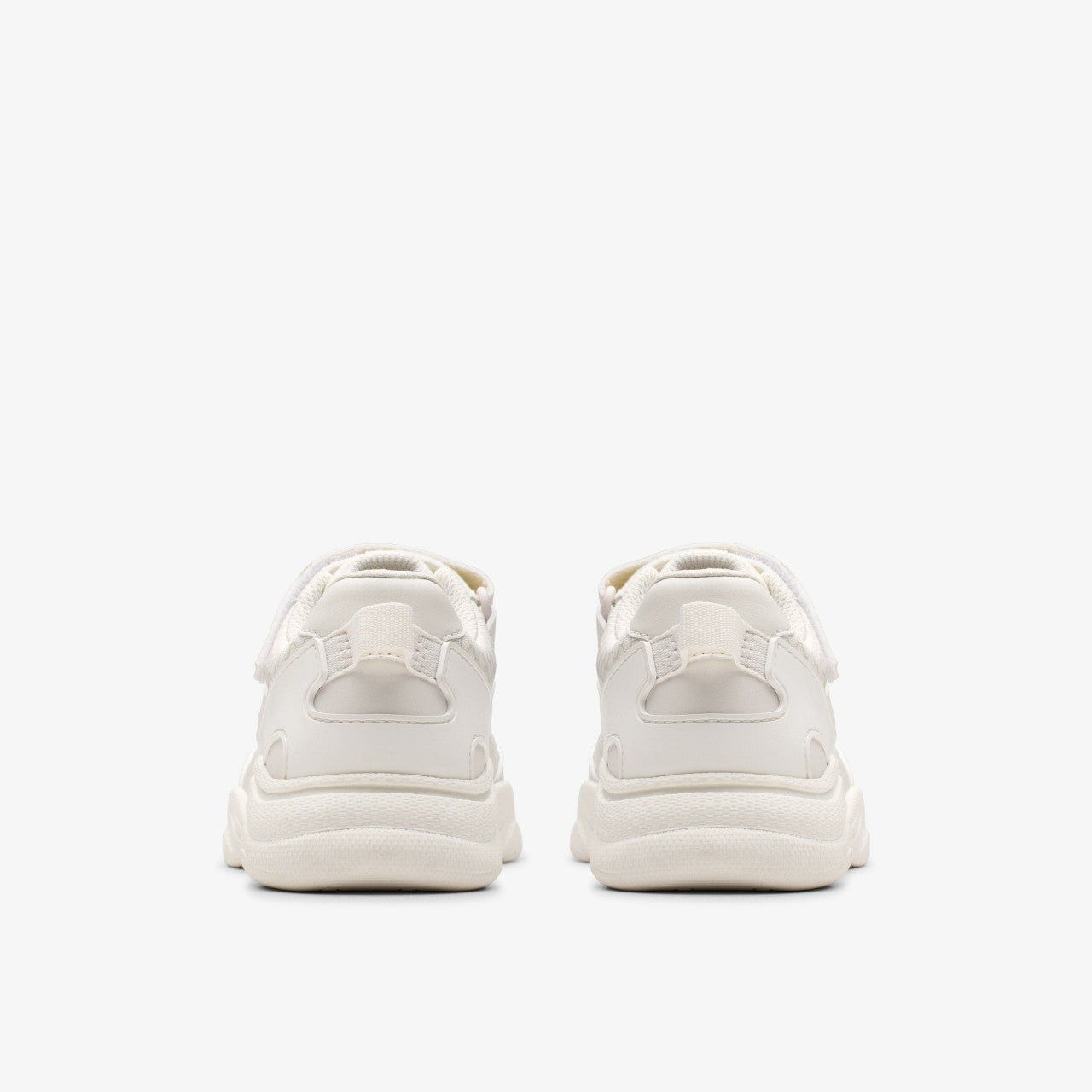 Feather Pace Kid White | Clarks