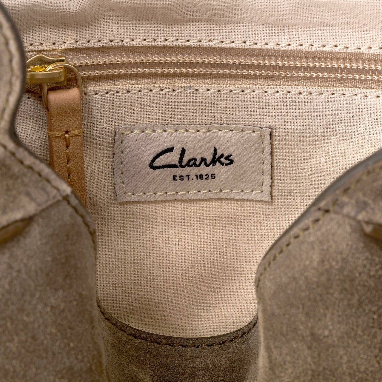 Utility Saddle Olive Suede | Clarks